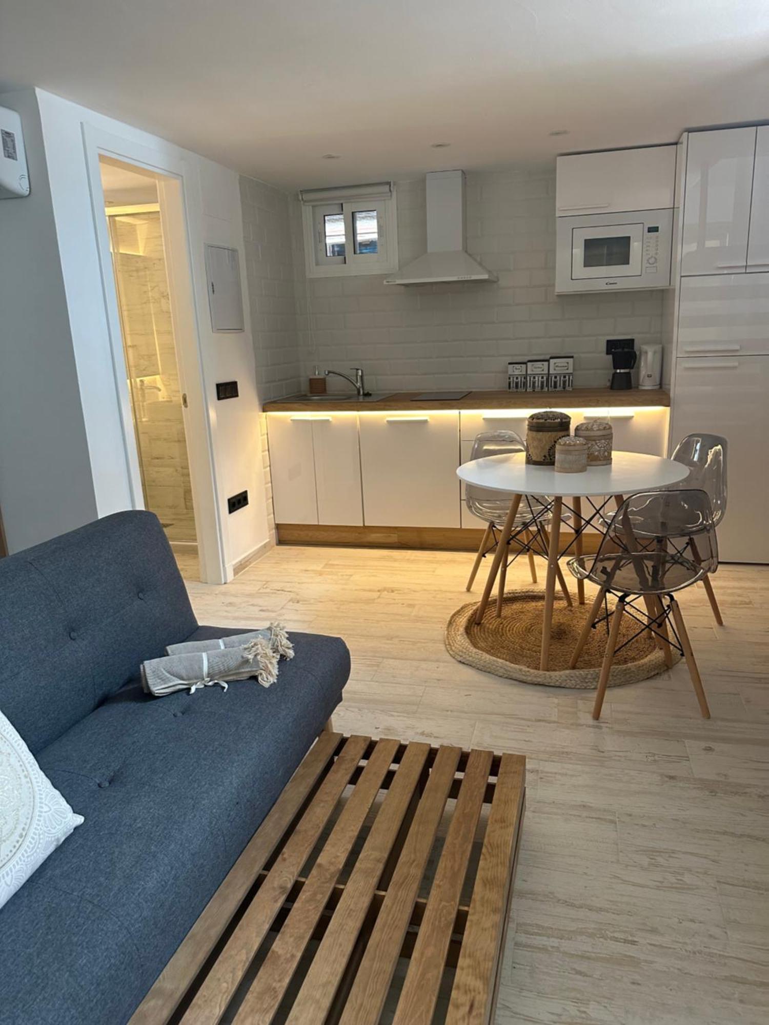Linda Vista Apartment